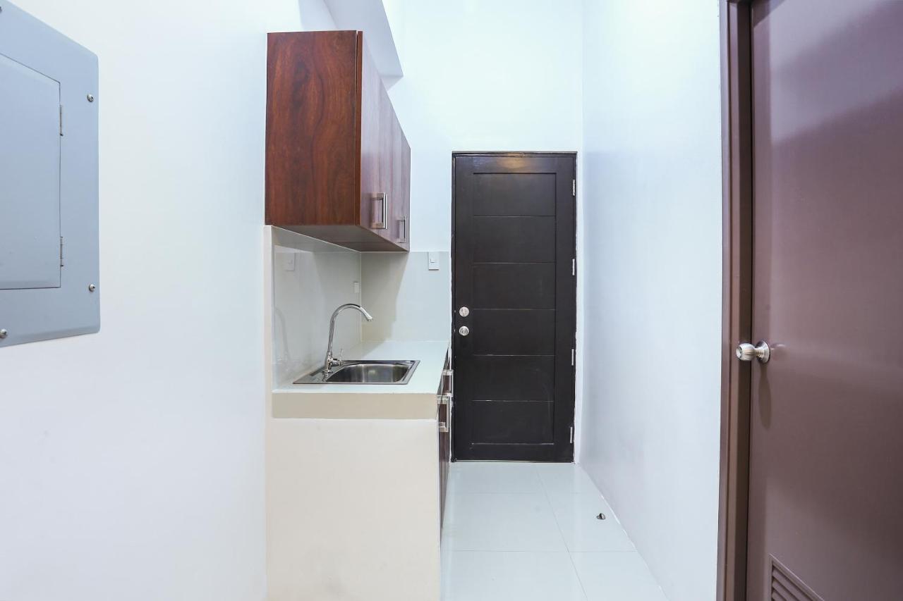 Oyo 505 Jardin Suites Μανίλα Εξωτερικό φωτογραφία